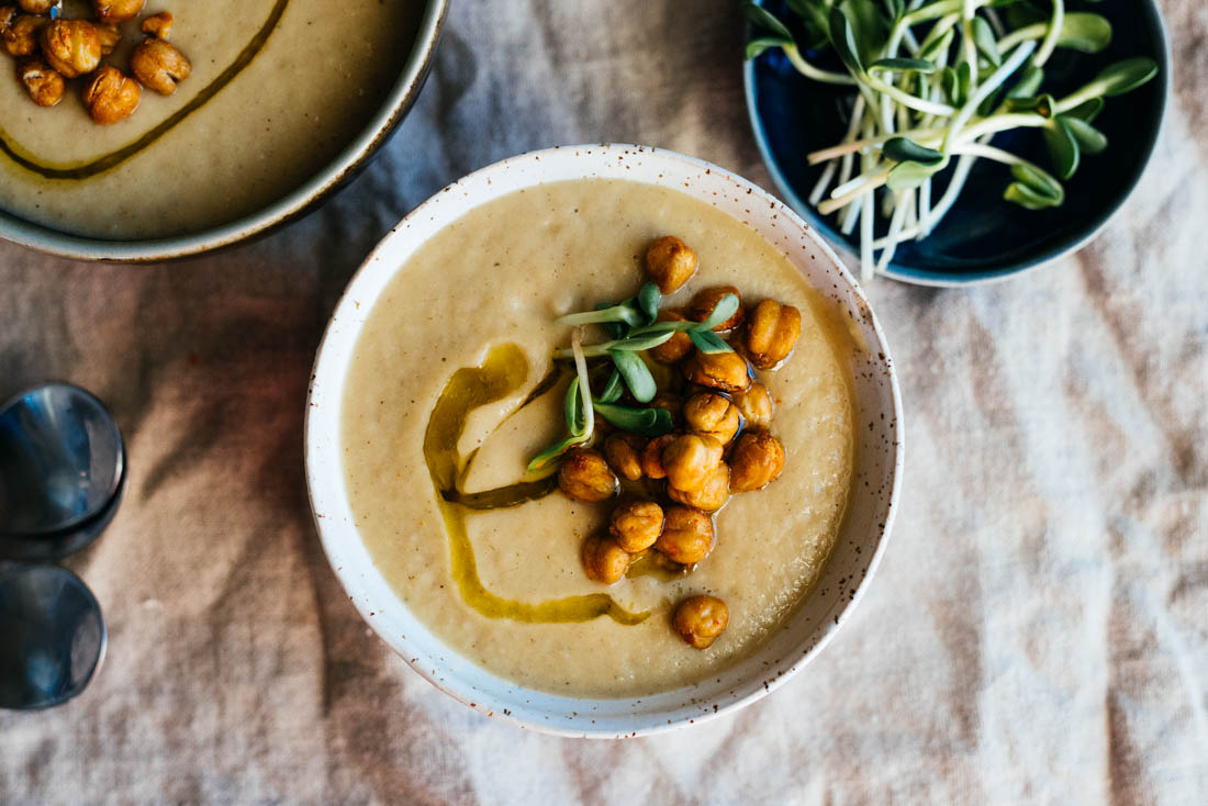 VEGAN BEGINNER TIPS AND WHAT I ATE TODAY + ROASTED PARSNIP CHICKPEA ...