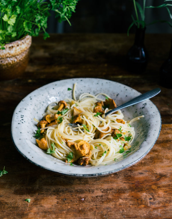 CHANTERELLE SPAGHETTI W/ MISO + PARSLEY Good Eatings