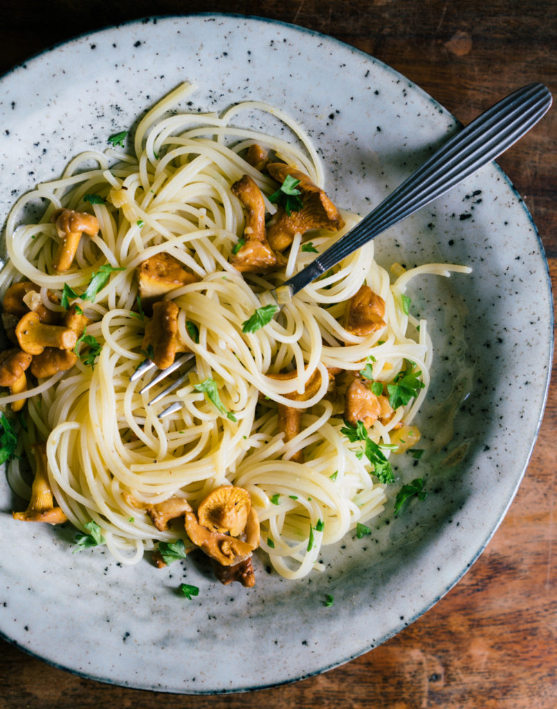CHANTERELLE SPAGHETTI W/ MISO + PARSLEY Good Eatings