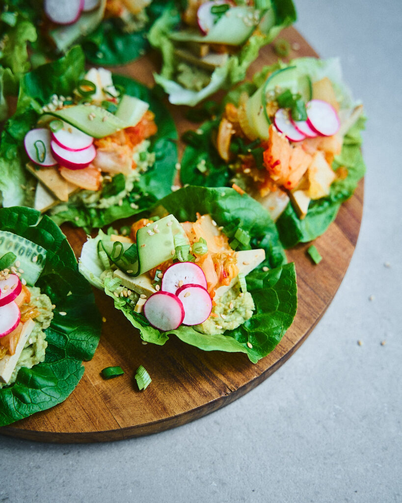 Kimchi Lettuce Cups with Avocado Smash and Tofu - Good Eatings